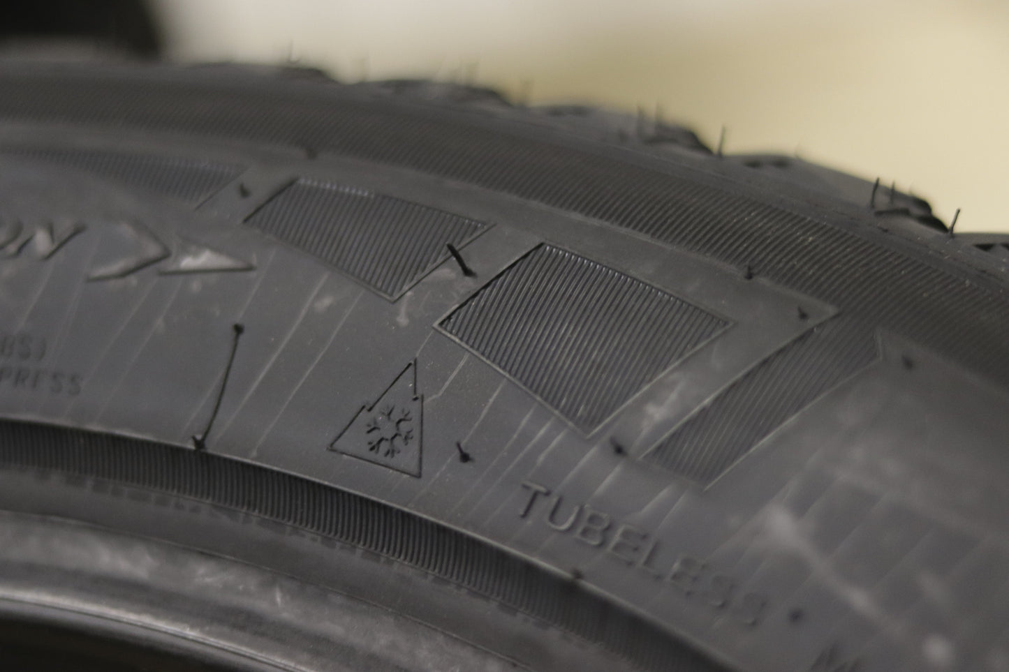 ANTARES GRIP 60 ICE - STREET - WINTER - STUDDABLE