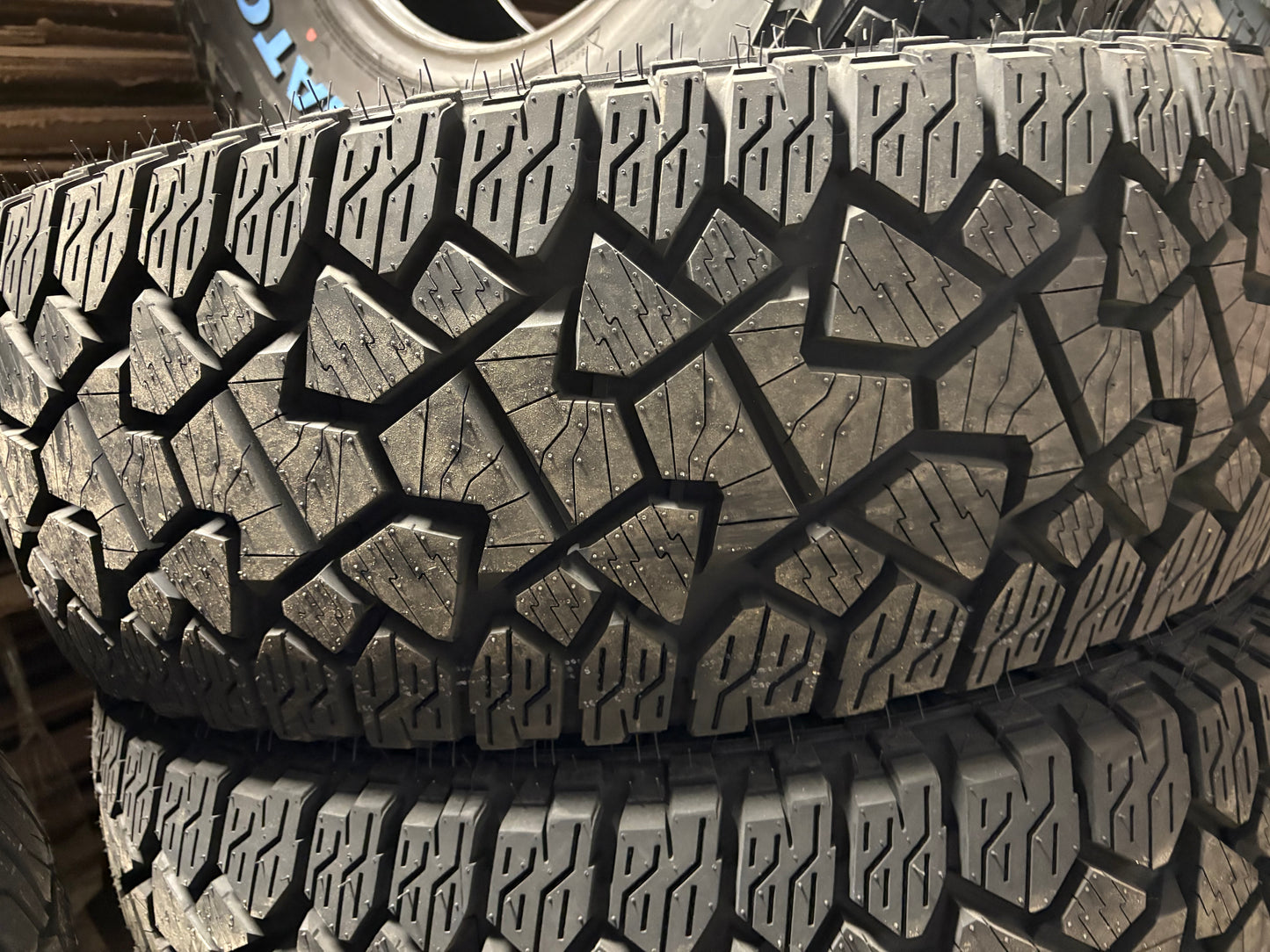 Gladiator X Comp - Off-Road - A/T - LT285/75 R17